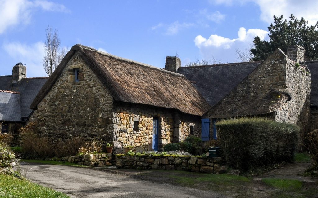 house, pierre, field